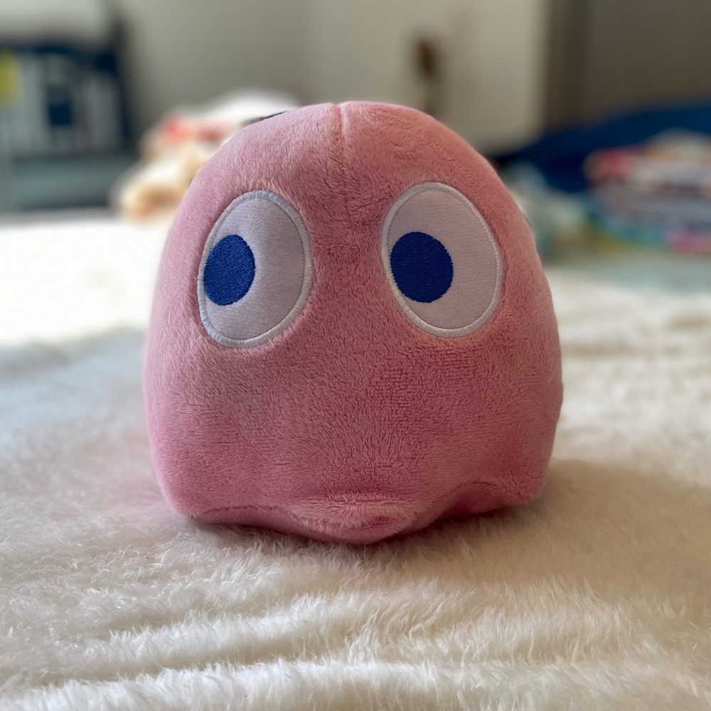 Pinky Pac-Man Ghost Plushie